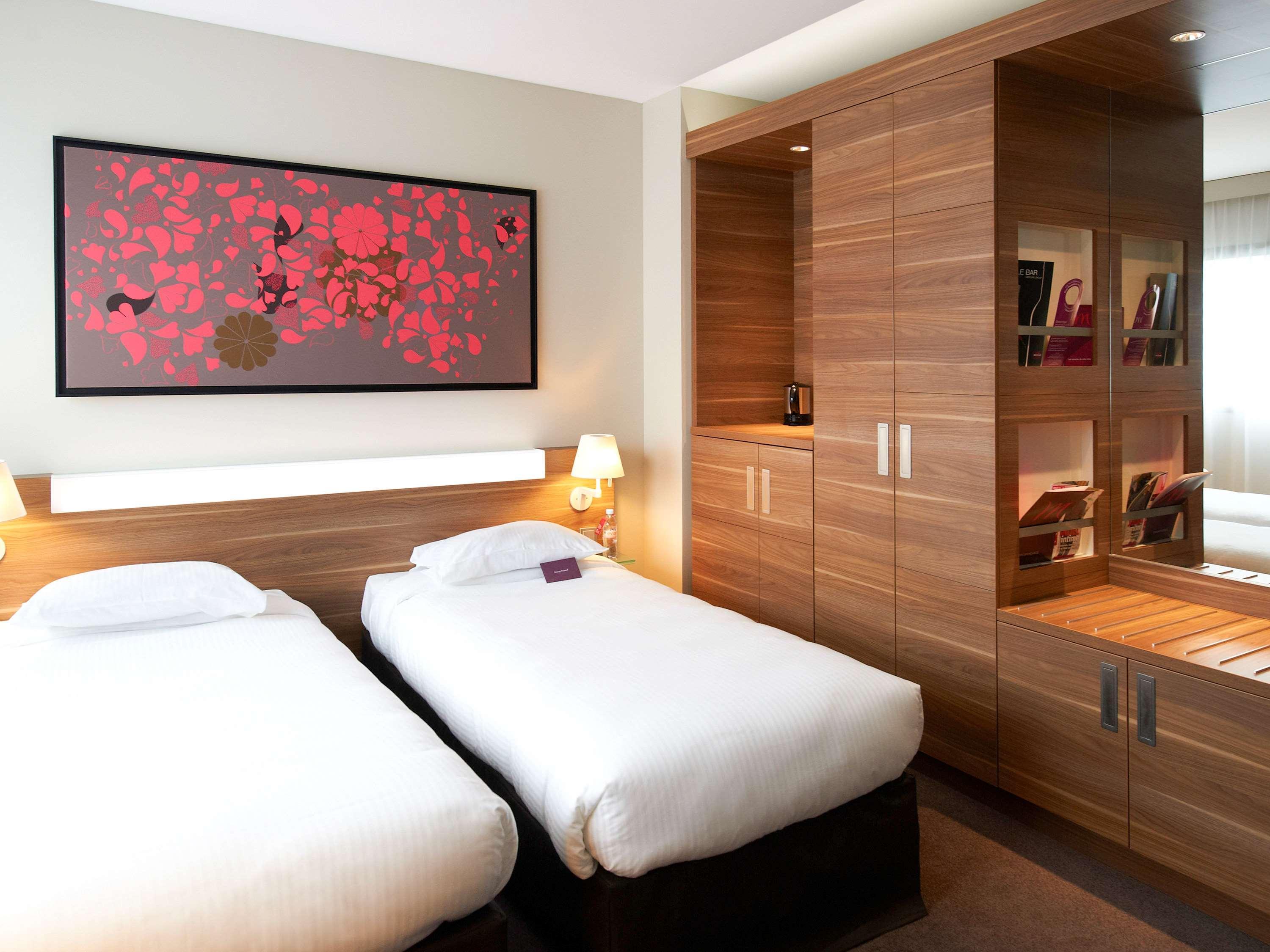 Mercure Cholet Centre Exterior foto